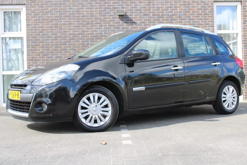 Renault Clio (2010) — foto 1