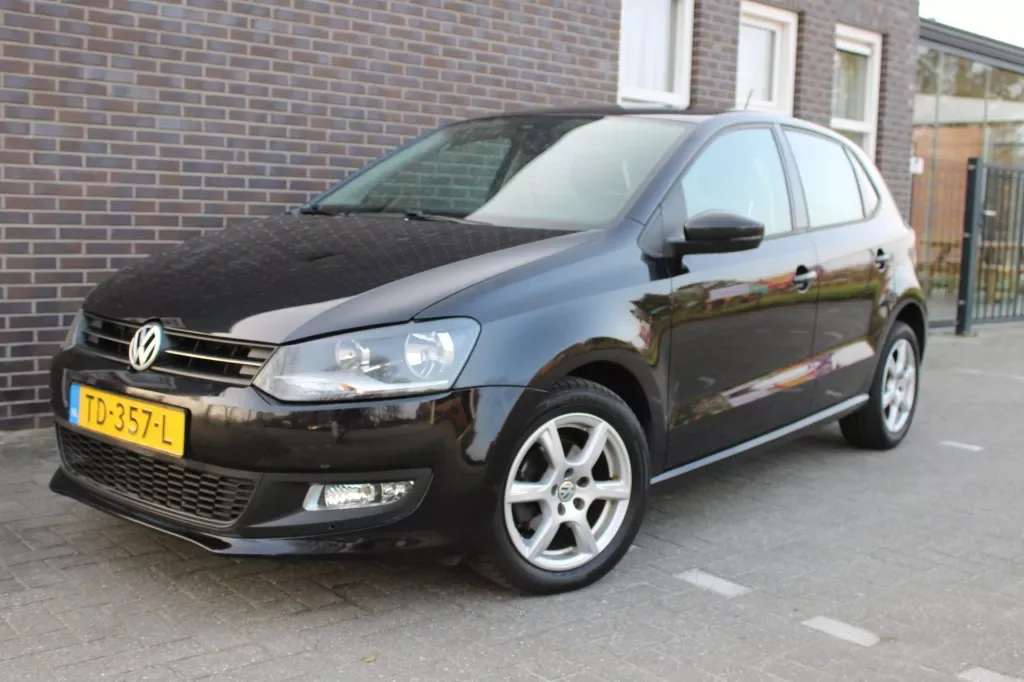 Volkswagen Polo (2009) — foto 1