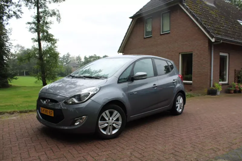 Hyundai ix20 (2013)