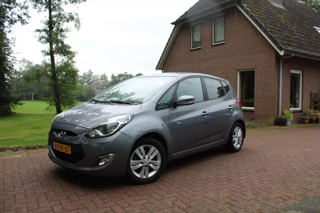 Hyundai ix20 (2013) — foto 1