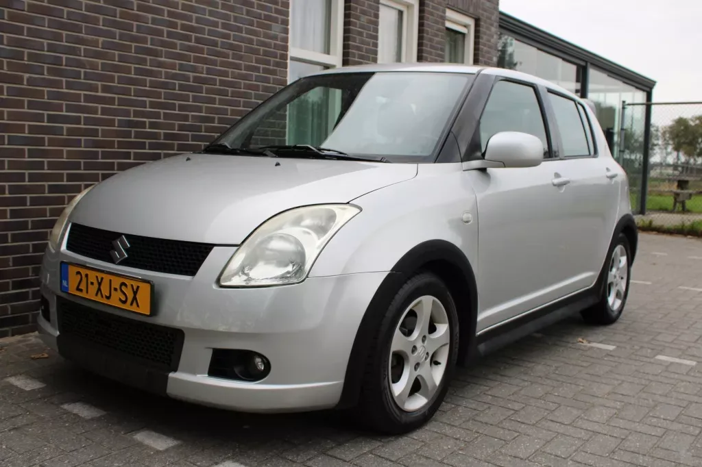 Suzuki Swift (2007) — foto 1