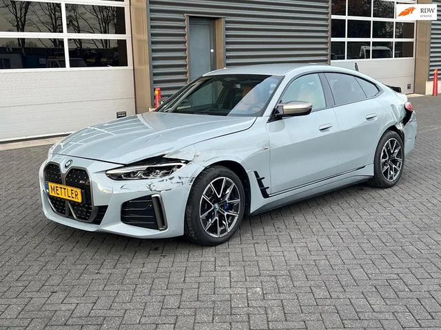 BMW i4 (2023) — foto 1