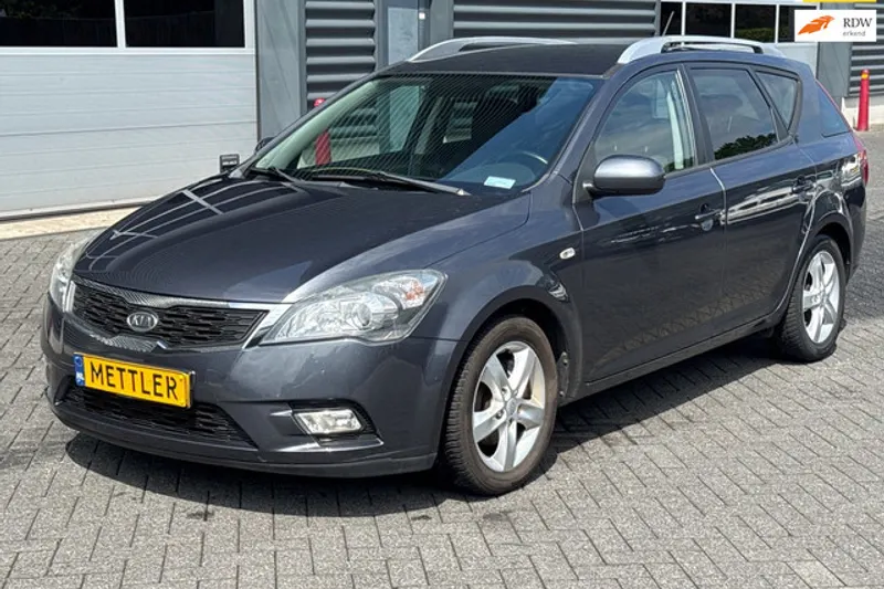 Kia Ceed (2010)