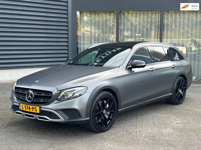 Mercedes-Benz E-Klasse (2017) — foto 1