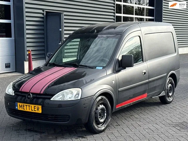 Opel Combo (2008) — foto 1
