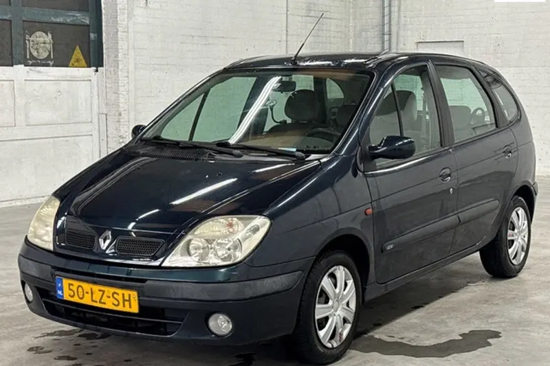 Renault Scénic (2003)