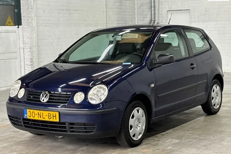 Volkswagen Polo (2003)