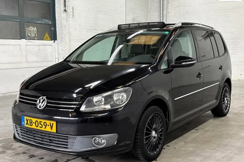Volkswagen Touran (2011)