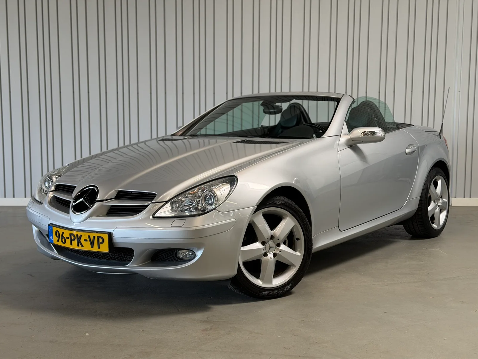 Mercedes-Benz SLK-Klasse (2004) — foto 1