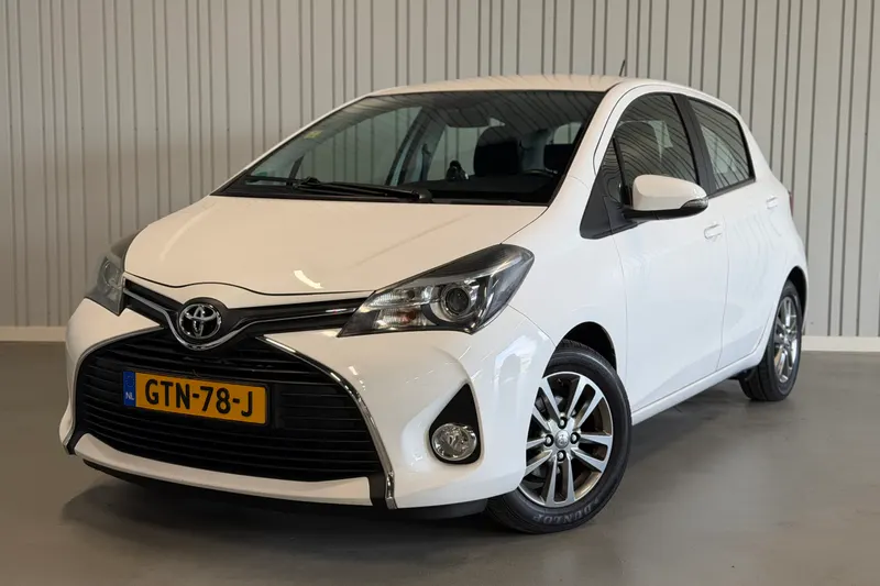 Toyota Yaris (2015)