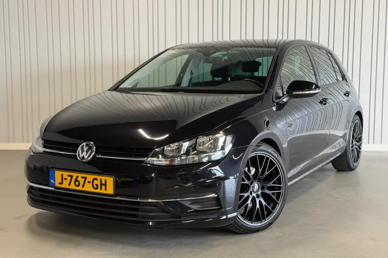 Volkswagen Golf (2019)