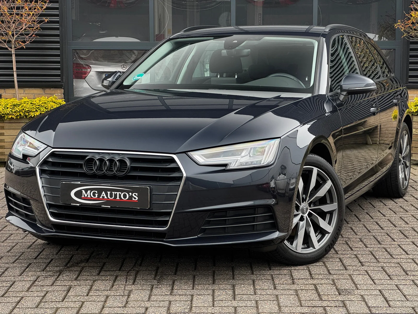 Audi A4 (2017) — foto 1