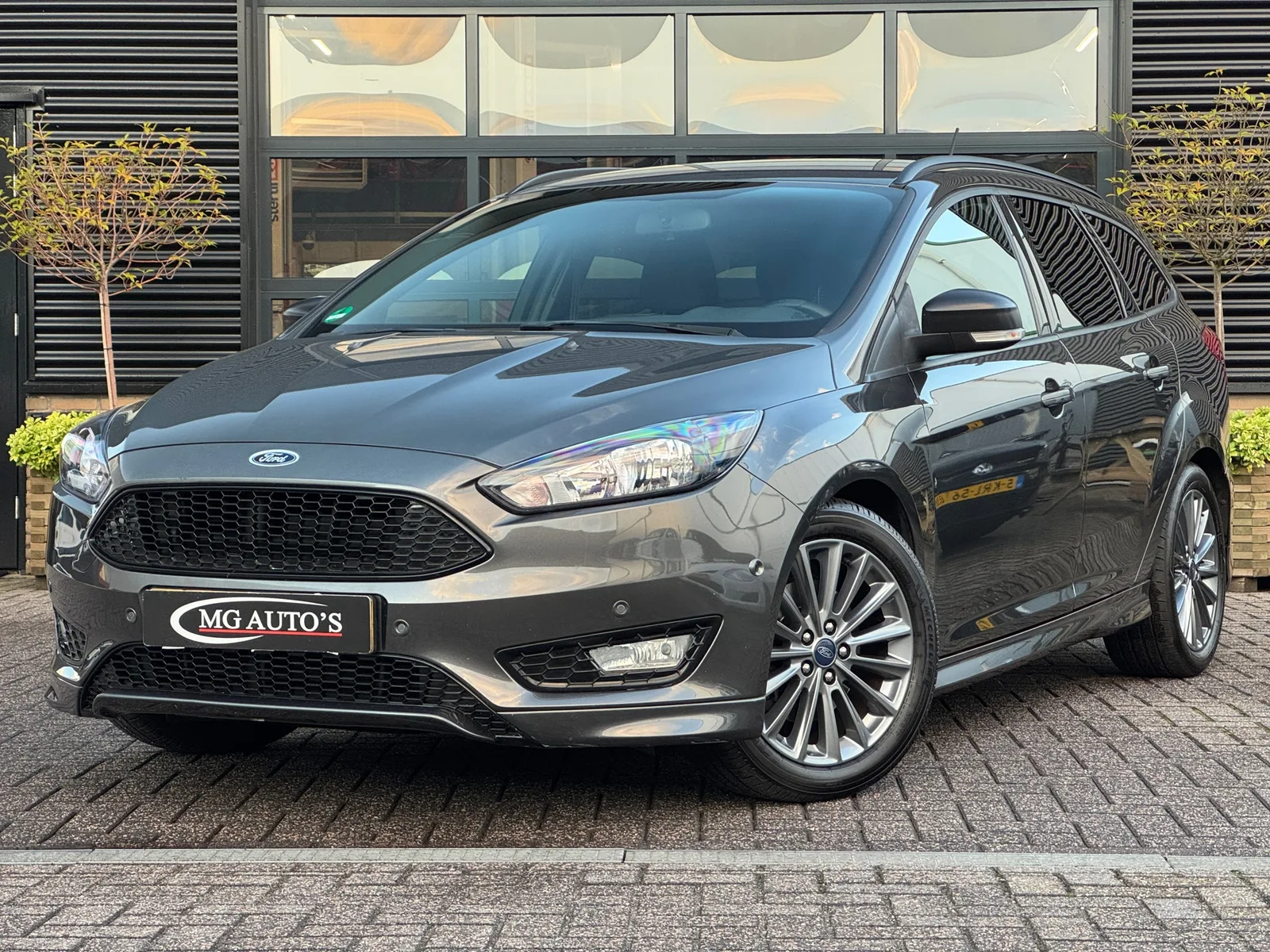 Ford Focus (2018) — foto 1