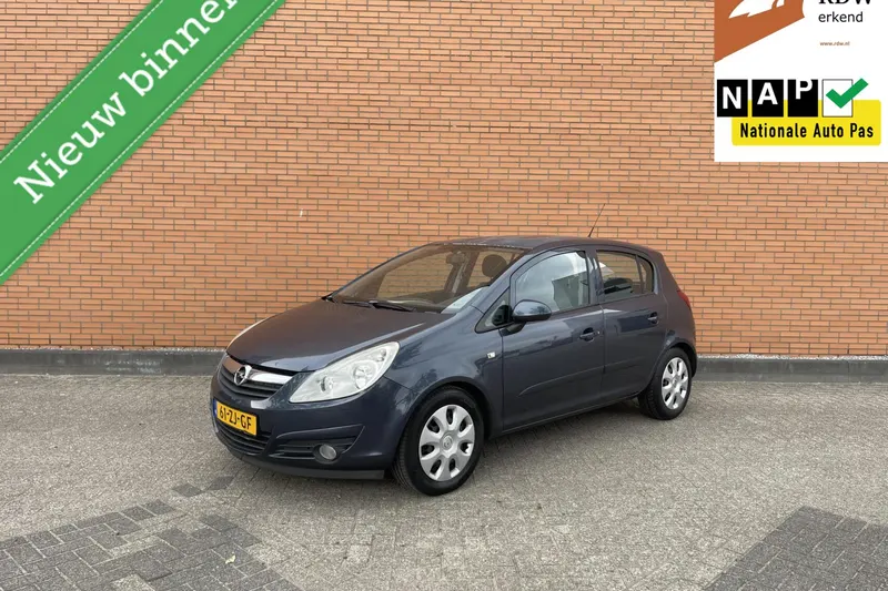Opel Corsa (2008)