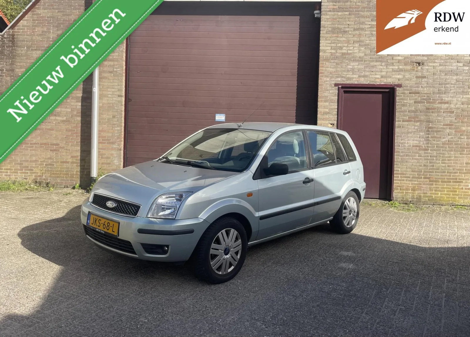 Ford Fusion (2003) — foto 1