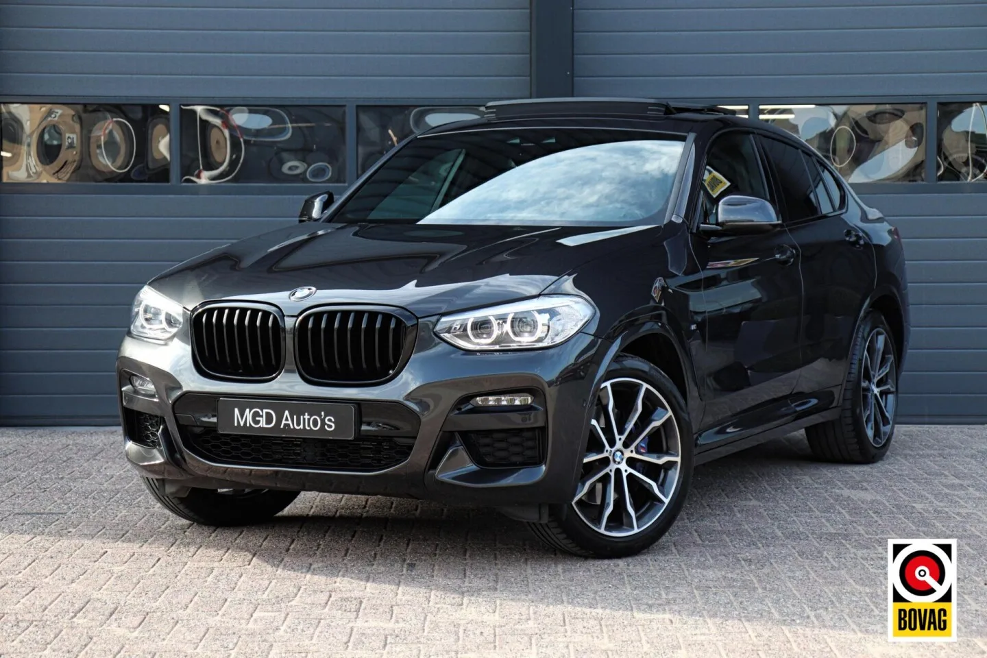 BMW X4 (2021) — foto 1