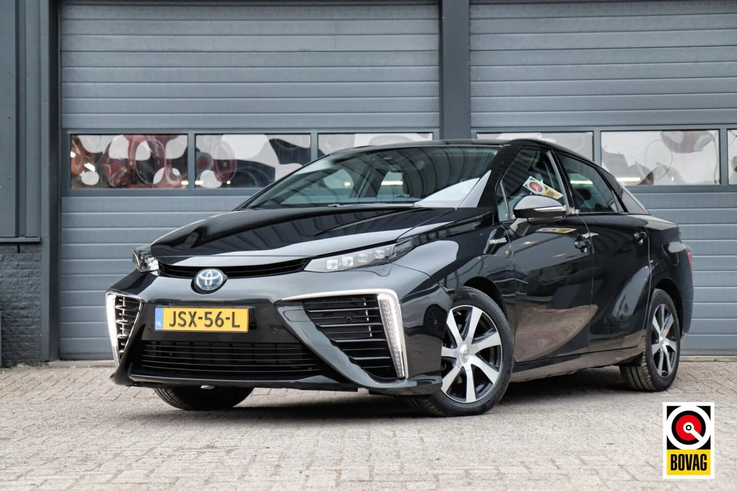 Toyota Mirai (2021) — foto 1