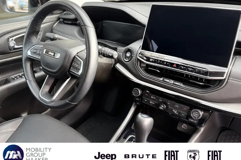 Jeep Compass (2024)