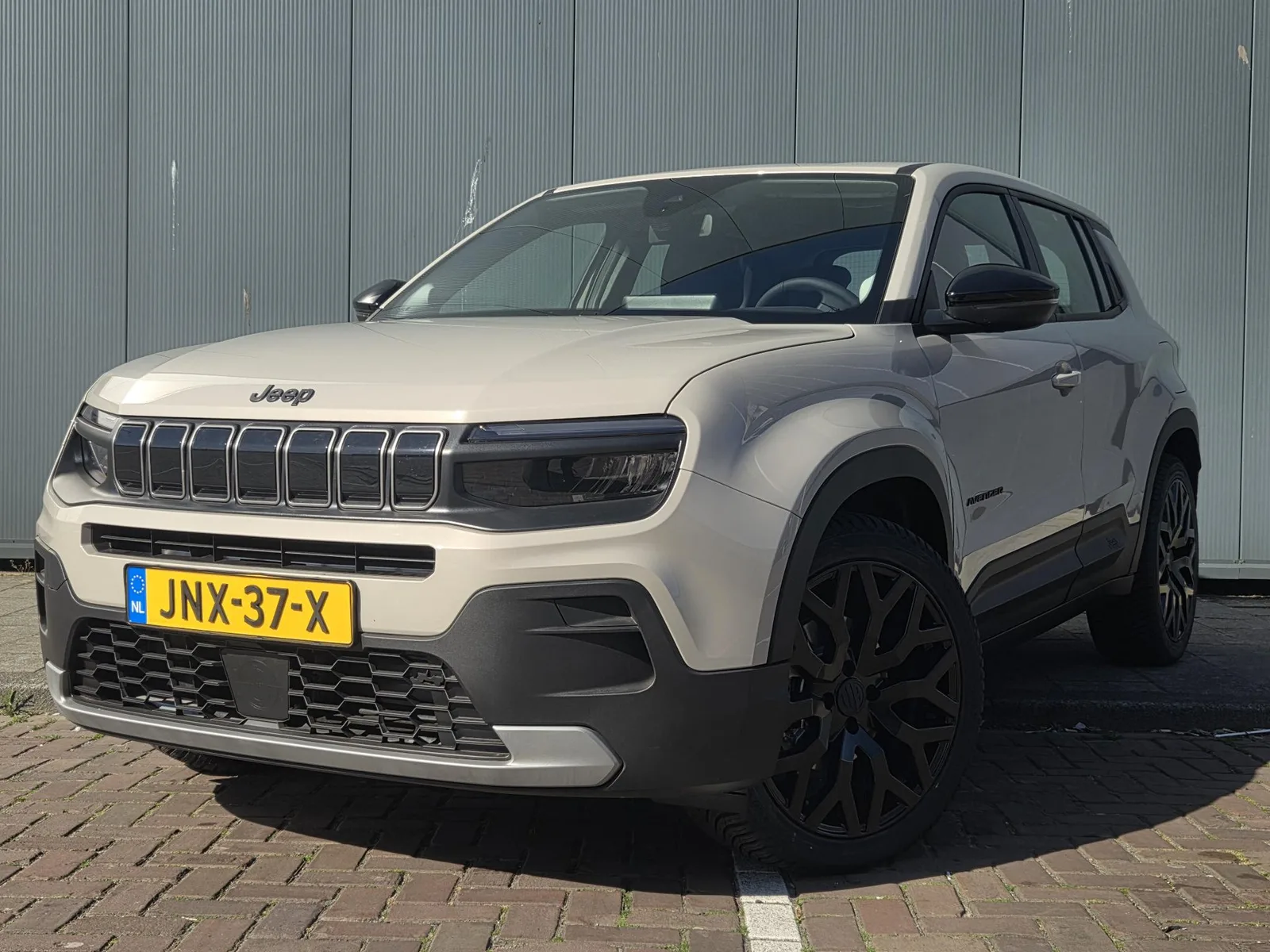Jeep Avenger (2025) — foto 1