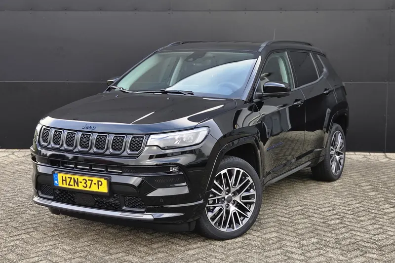 Jeep Compass (2025)