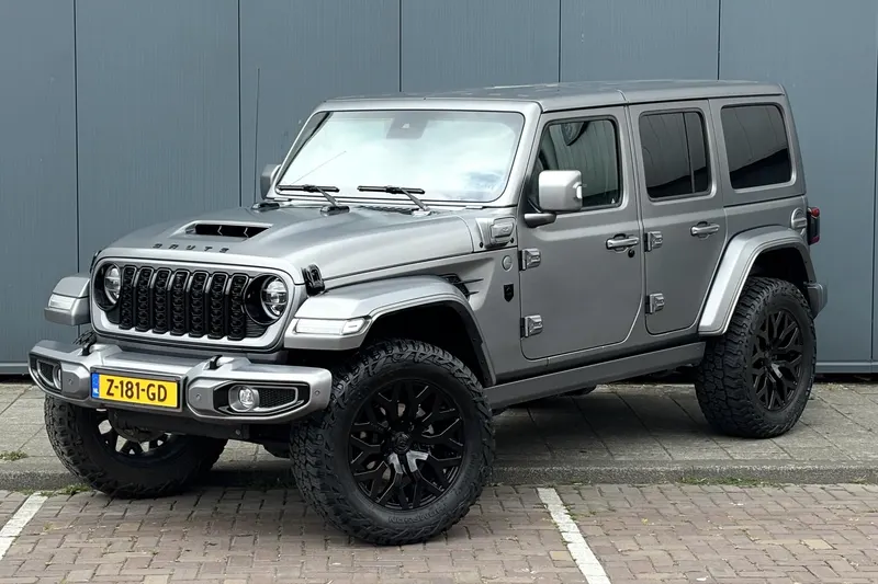 Jeep Wrangler (2024)