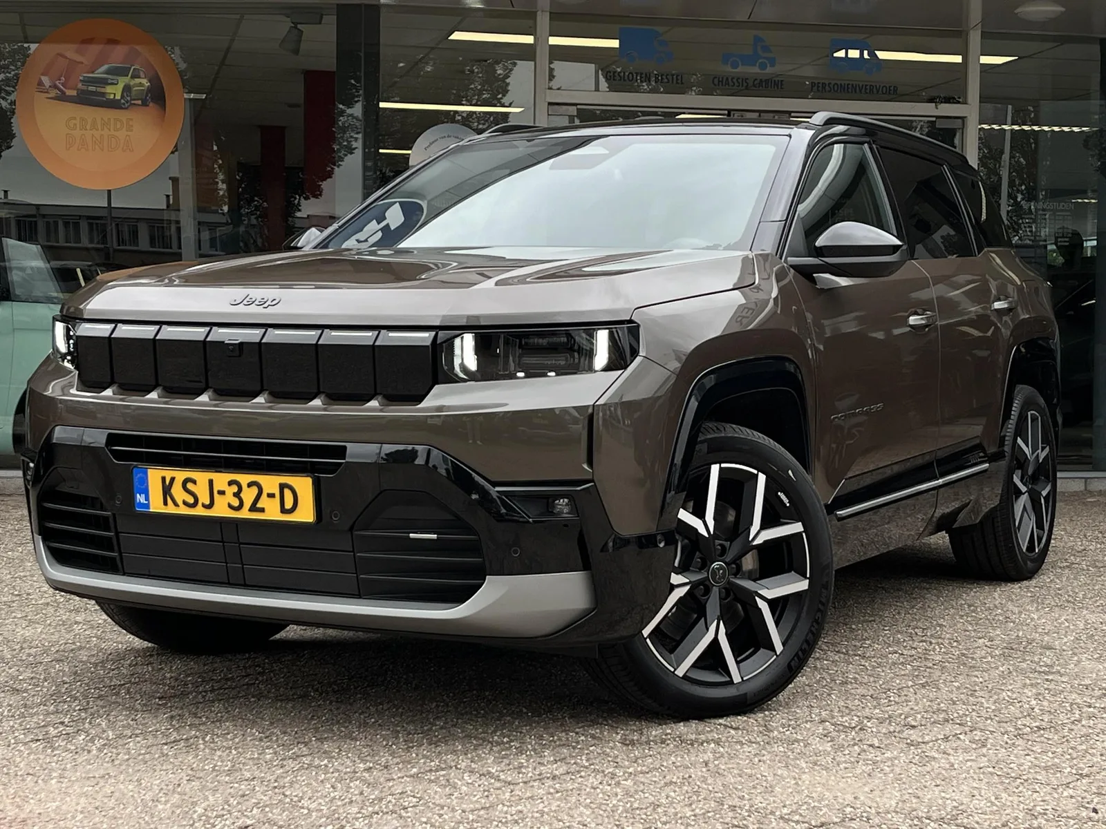 Jeep Compass (2026) — foto 1