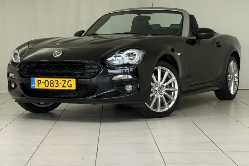 Fiat 124 Spider (2017)