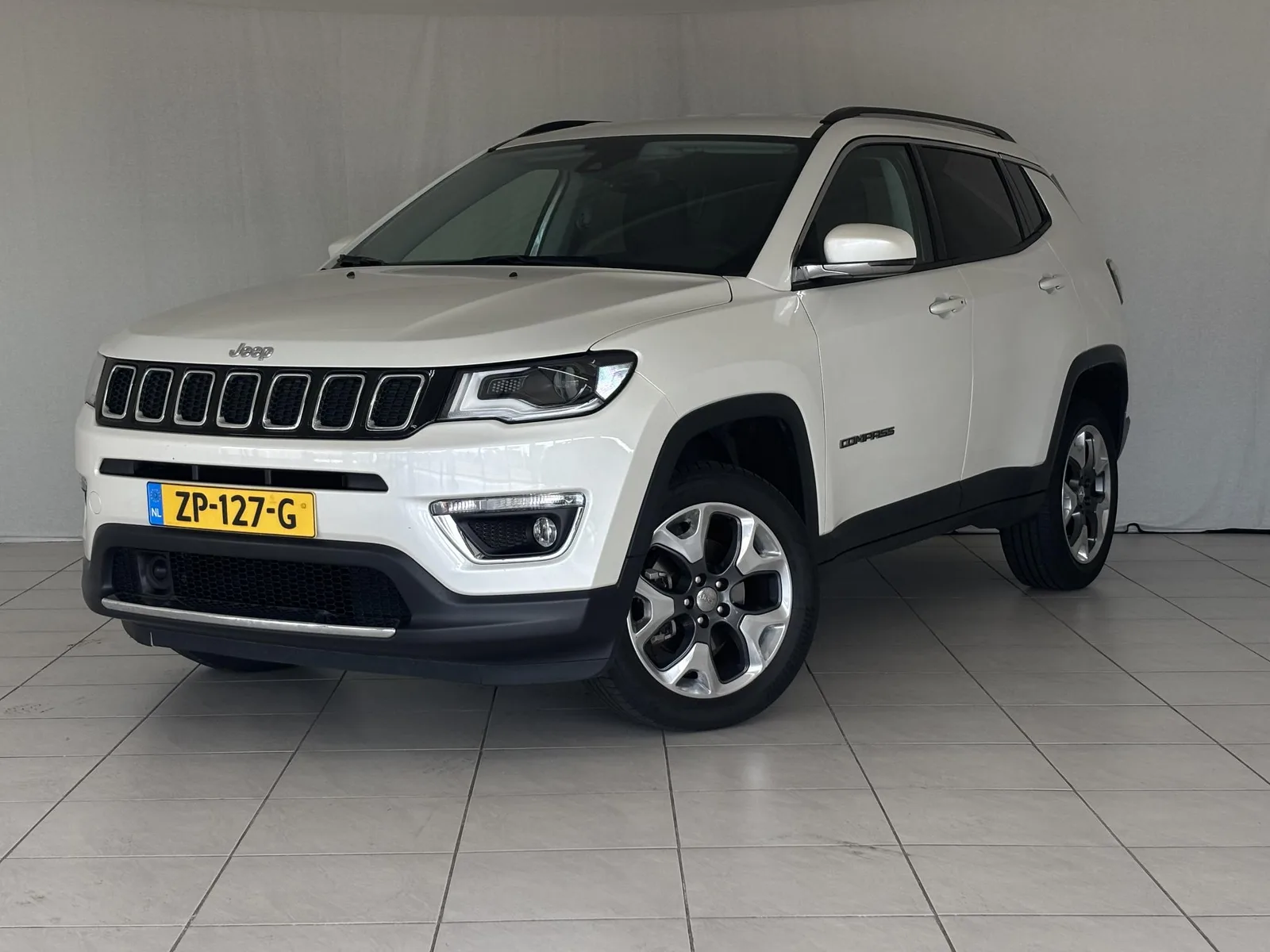 Jeep Compass (2019) — foto 1