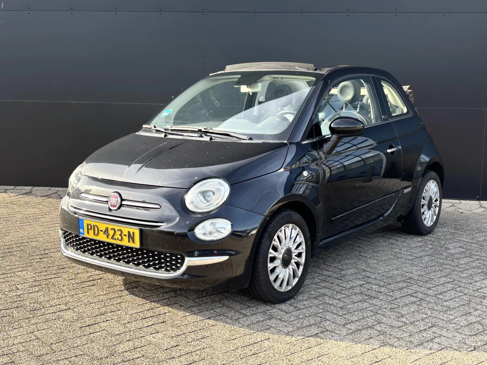 Fiat 500C (2017) — foto 1