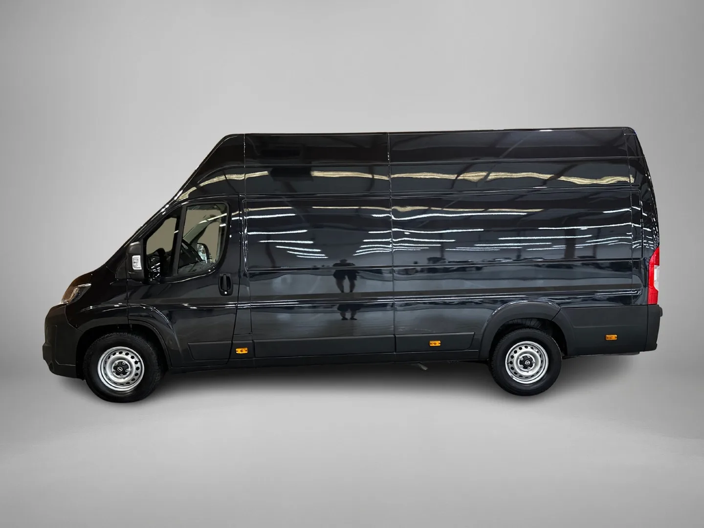 Opel Movano (2024) — foto 1