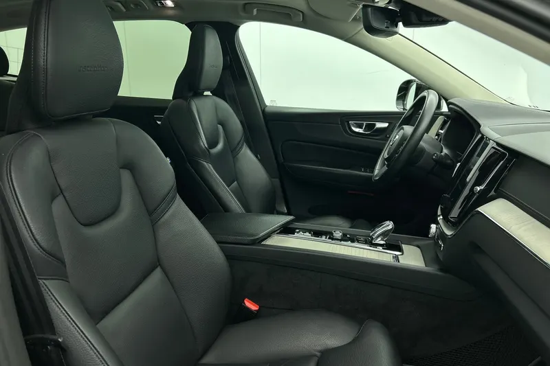 Volvo XC60 (2020)
