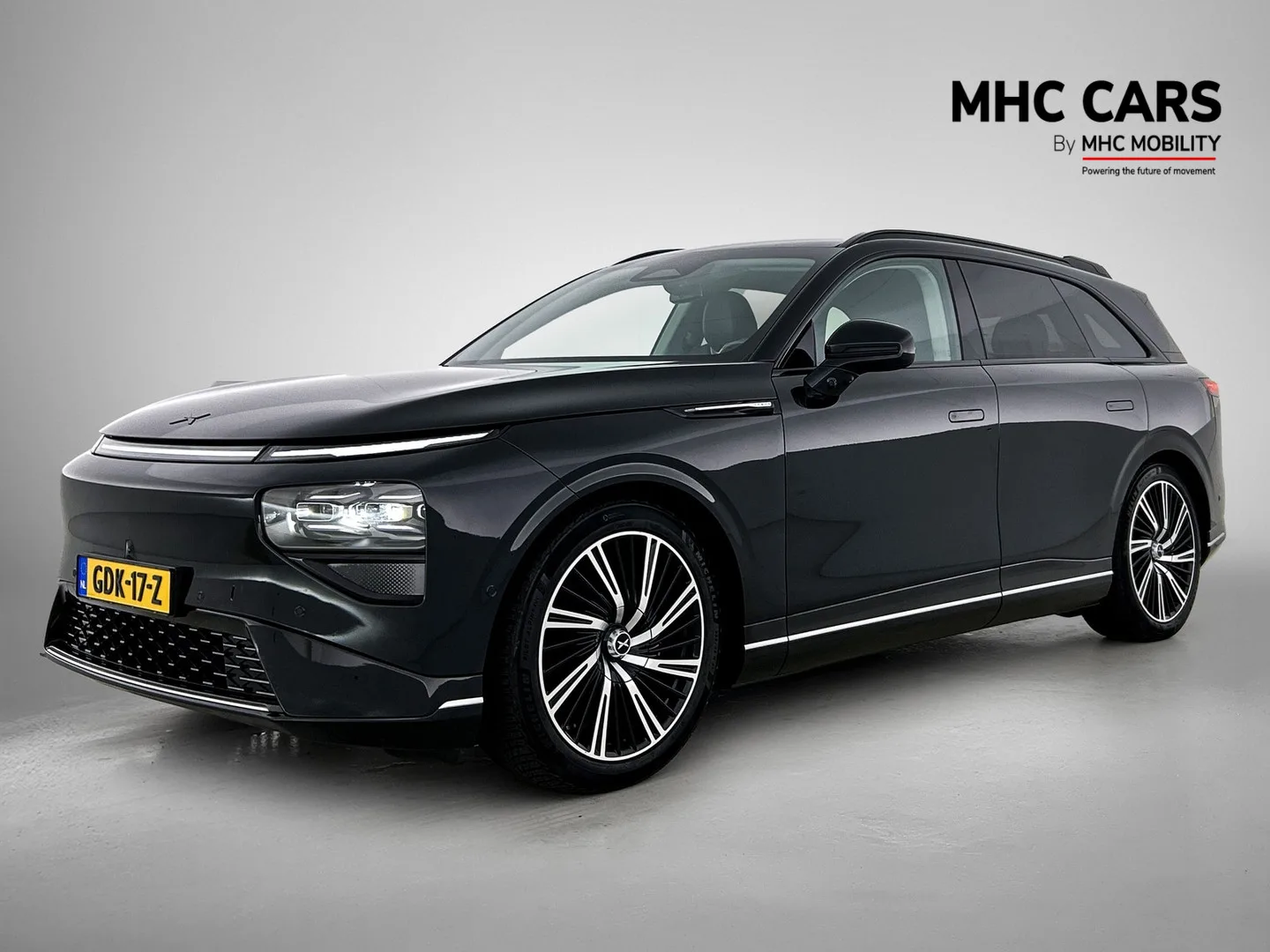XPENG G9 (2024) — foto 1