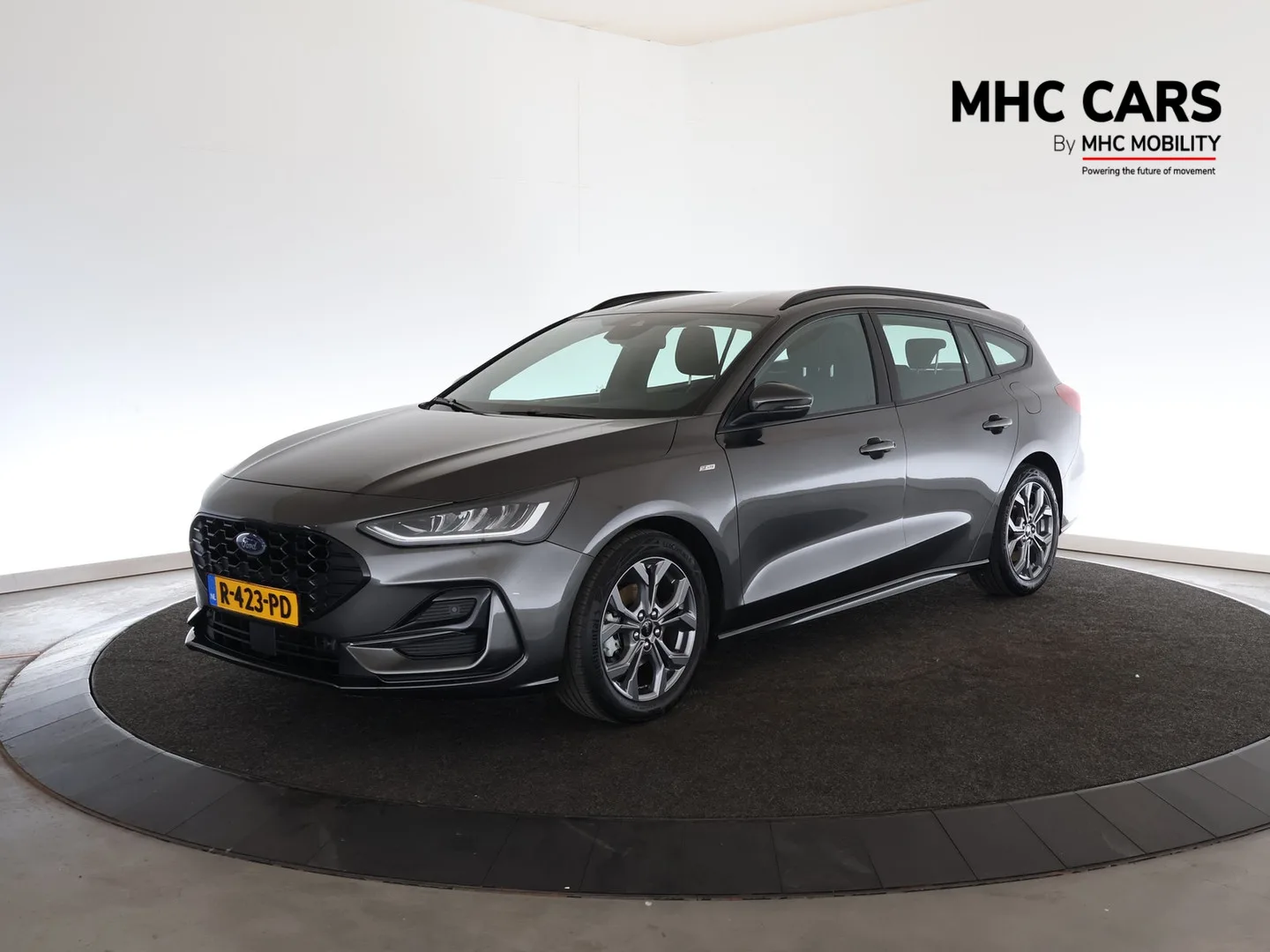 Ford Focus (2022) — foto 1