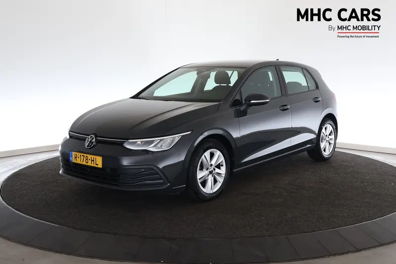 Volkswagen Golf (2022)
