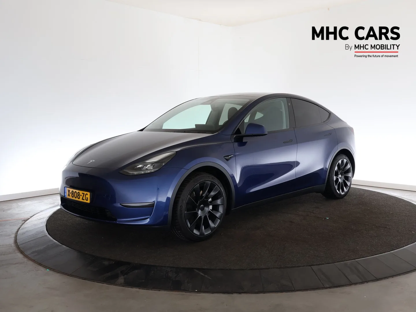 Tesla Model Y (2024) — foto 1