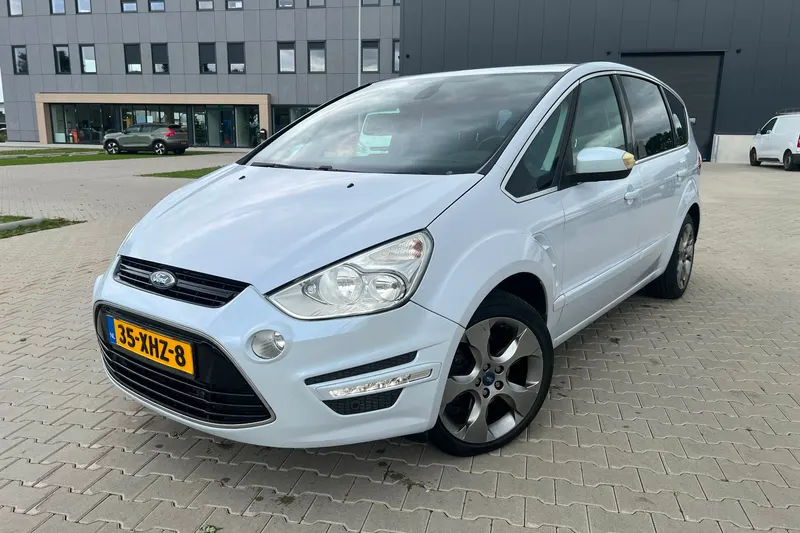 Ford S-Max (2012)