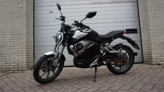 Piaggio MP3 310 (2026) — foto 1
