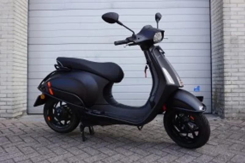 Piaggio MP3 530 Exclusive (2026)