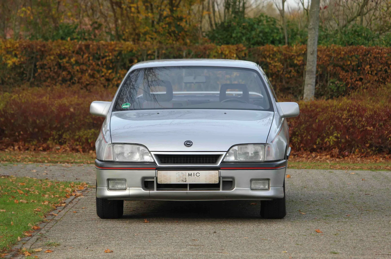 Opel Omega (1987) — foto 1