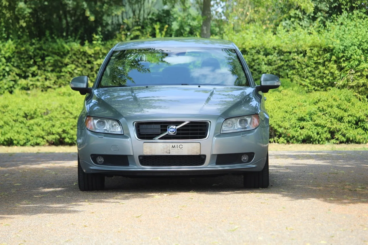 Volvo S80 (2008) — foto 1
