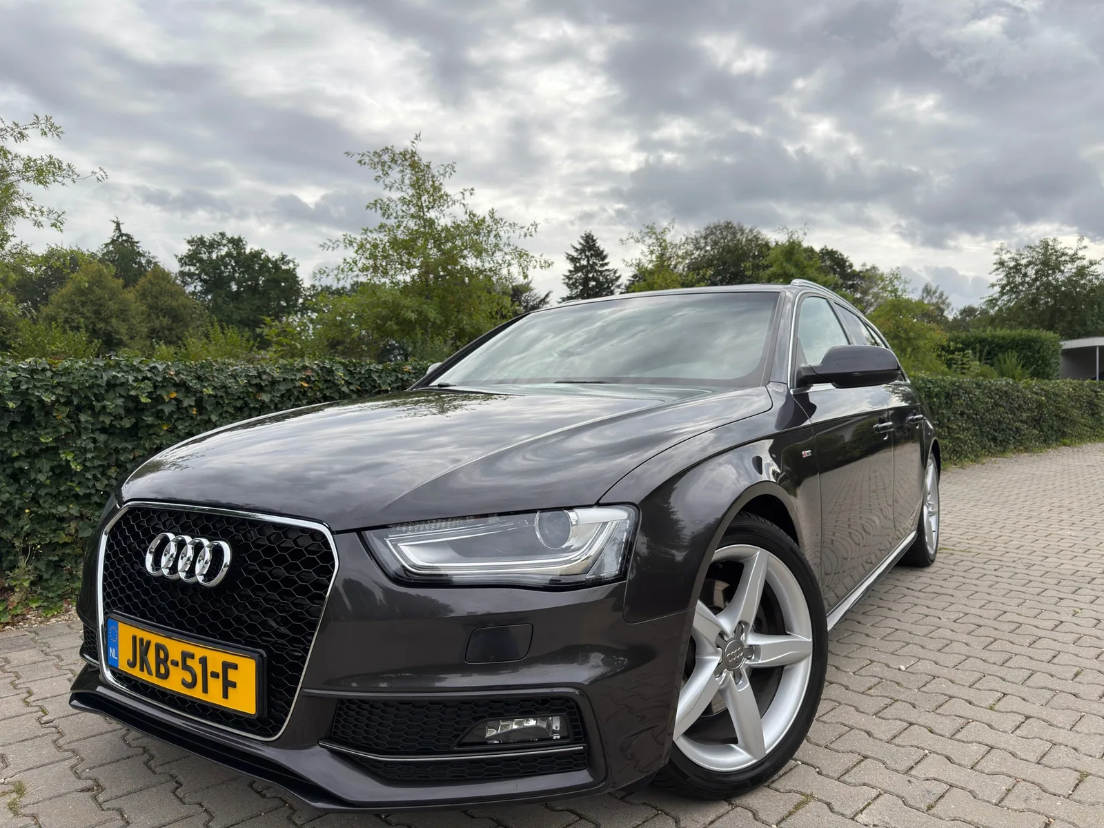 Audi A4 (2014) — foto 1