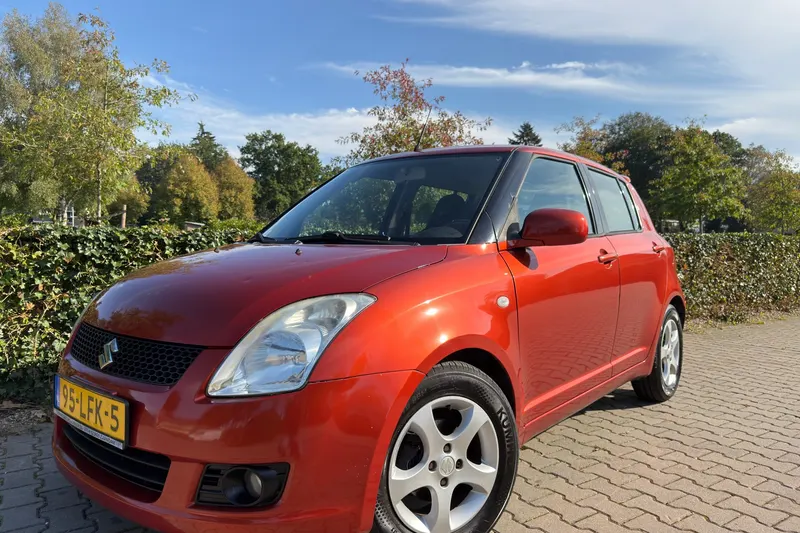 Suzuki Swift (2010)