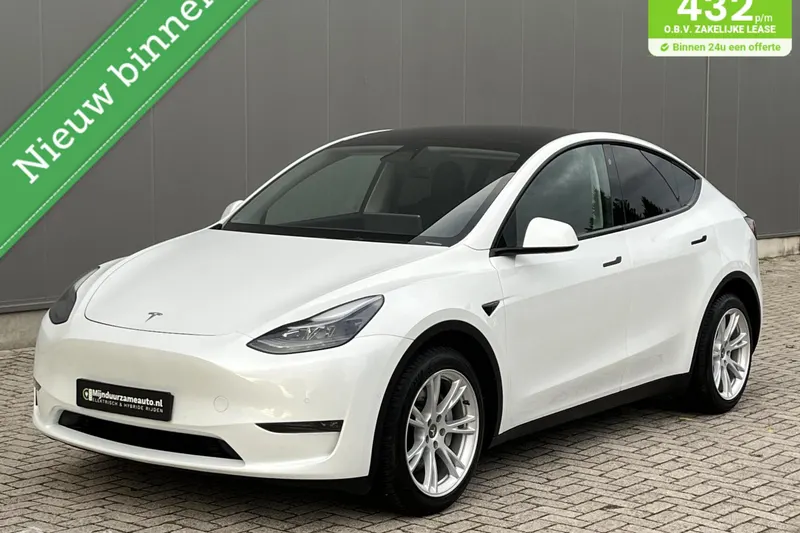 Tesla Model Y (2021)