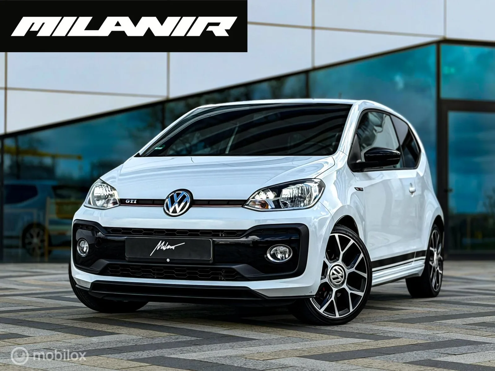 Volkswagen Up! (2019) — foto 1