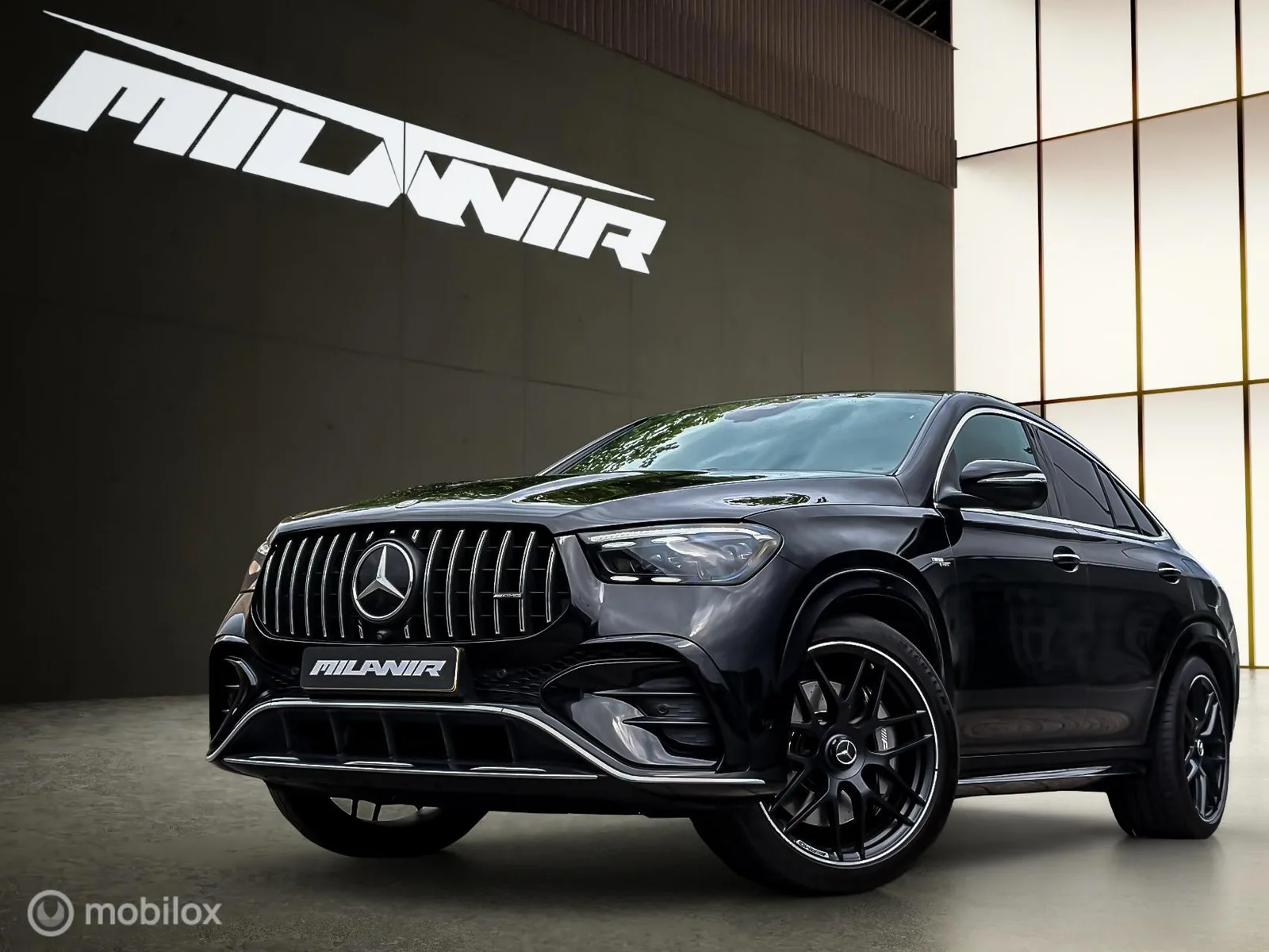 Mercedes-Benz GLE (2024) — foto 1