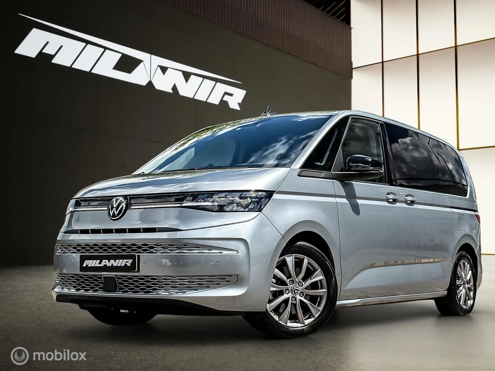 Volkswagen Multivan (2022) — foto 1