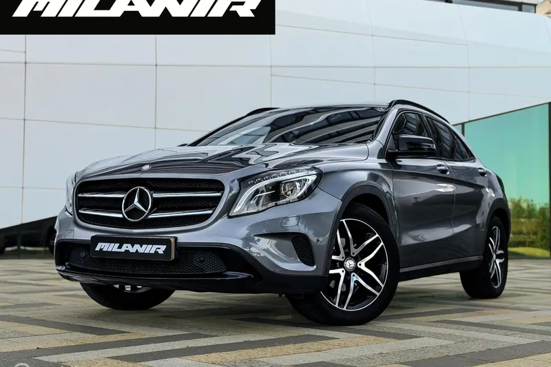 Mercedes-Benz GLA (2014)
