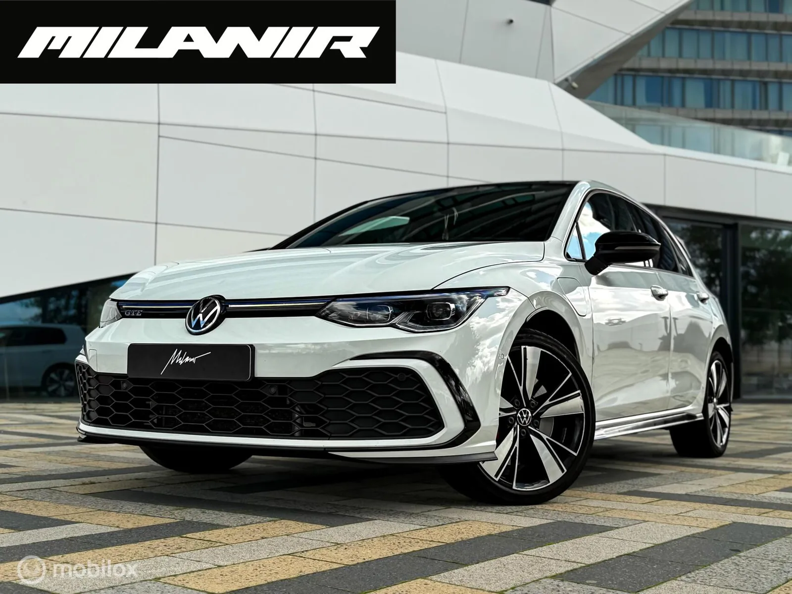 Volkswagen Golf (2021) — foto 1