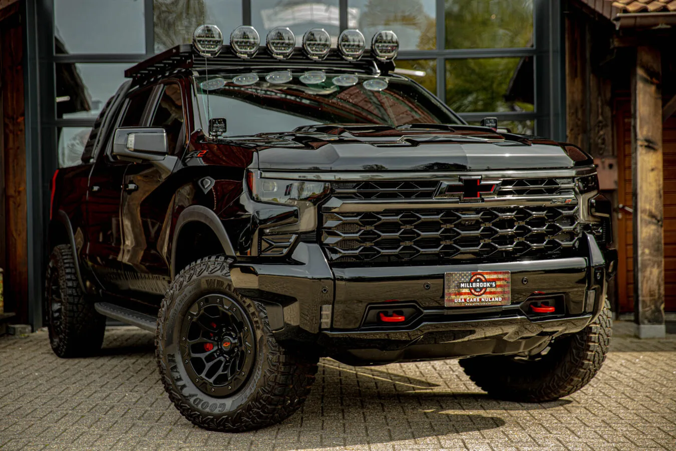 Chevrolet Silverado (2024) — foto 1