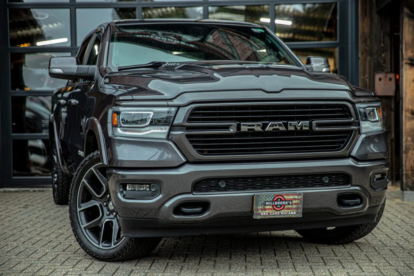 Dodge RAM (2019) — foto 1